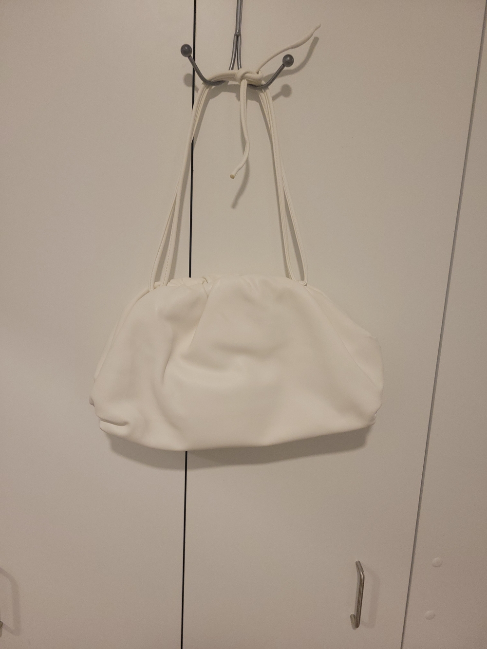 Soft Gathered Cream Shoulder Bag with Removeable Double Straps